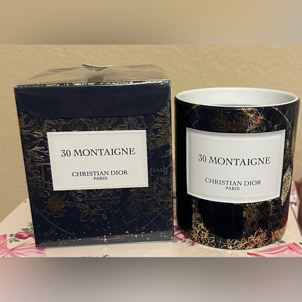 Dior 30 Montaigne Candle